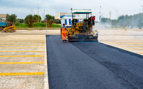 Best Driveway Pressure Washing  in Batavia, NY